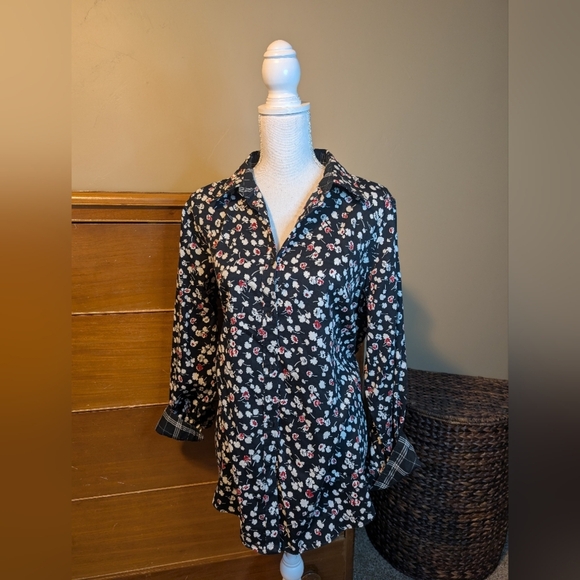 Chaps Shirt Women 0X Black Floral Non Iron Long Sleeve Button Down Top - Picture 4 of 14